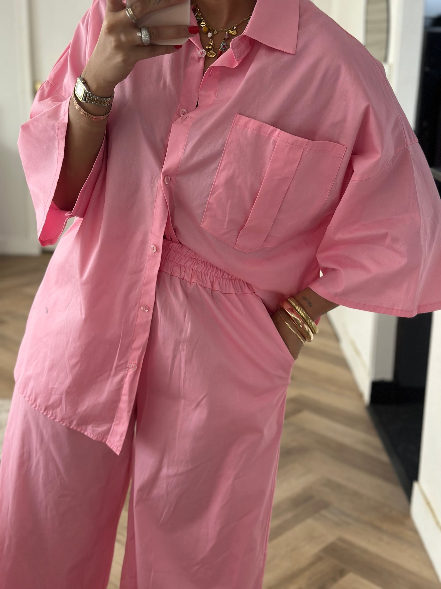 Ensemble pink