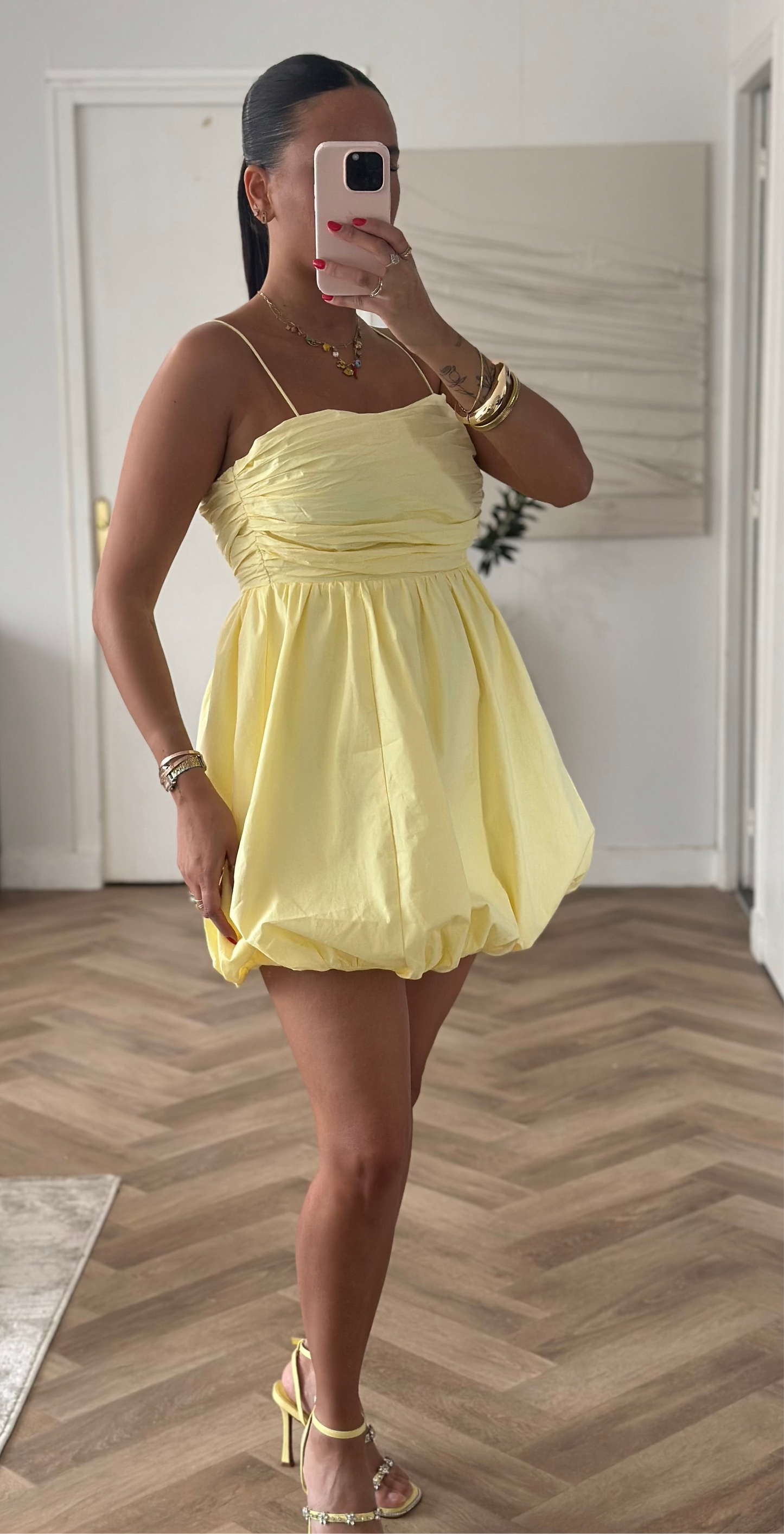 Robe poussin